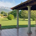 11 Postes Villa