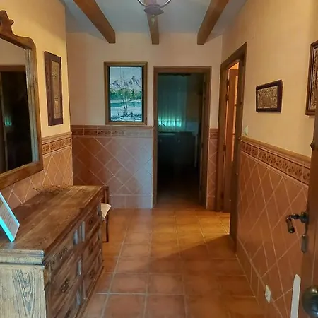 11 Postes Villa Candeleda