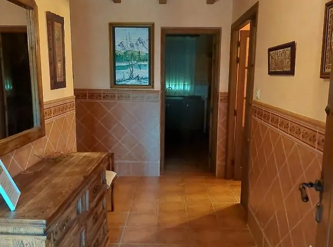 11 Postes Villa Candeleda